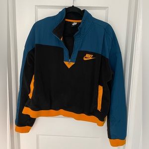Nike half zip sweatshirt